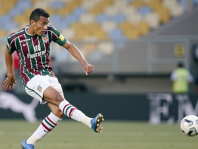 Thiago Silva insiste em jogar pelo Fluminense mesmo lesionado, mas técnico prioriza sua saúde